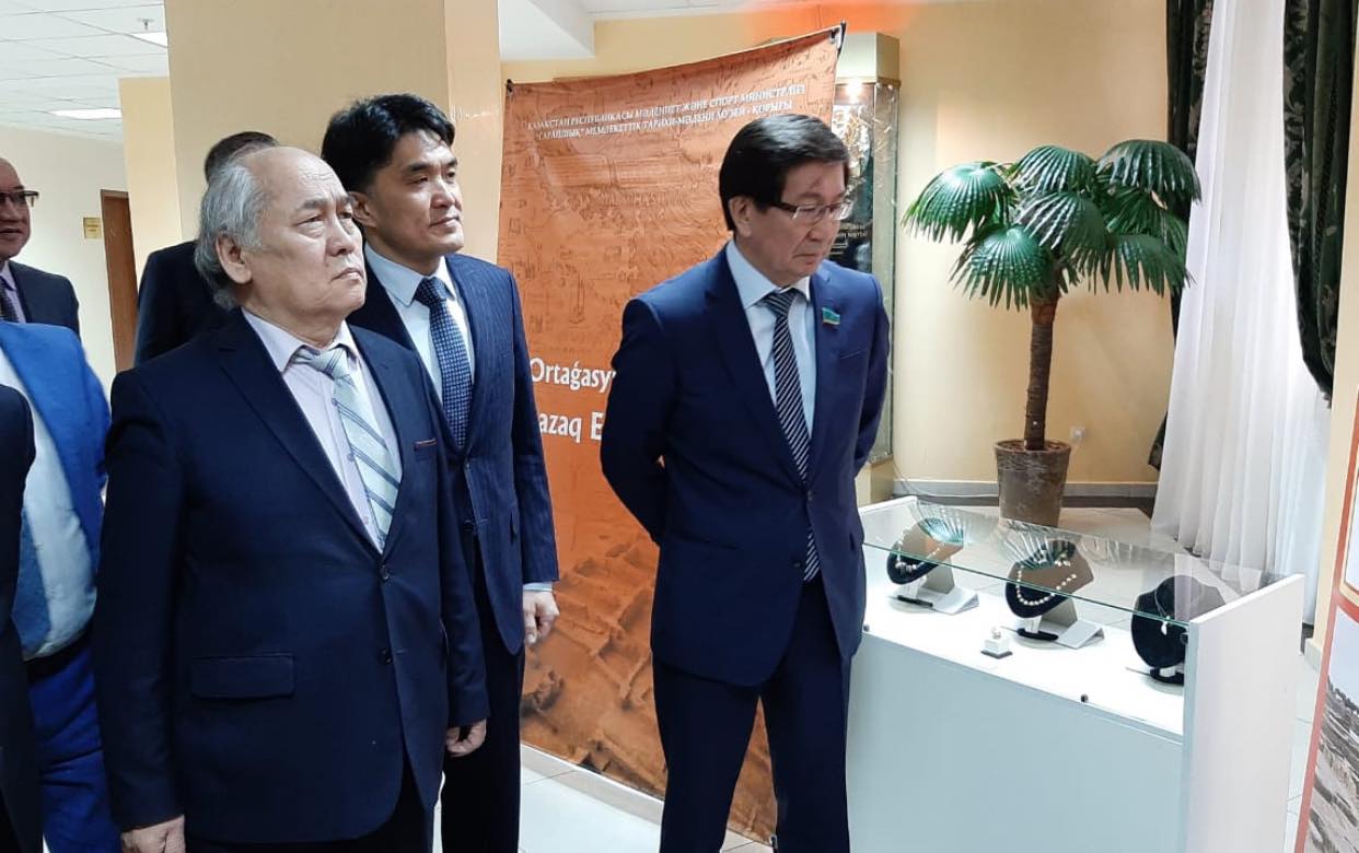 В городе Нур-Султан была организована выставка "Средневековый Сарайшык: столица казахского ханства".